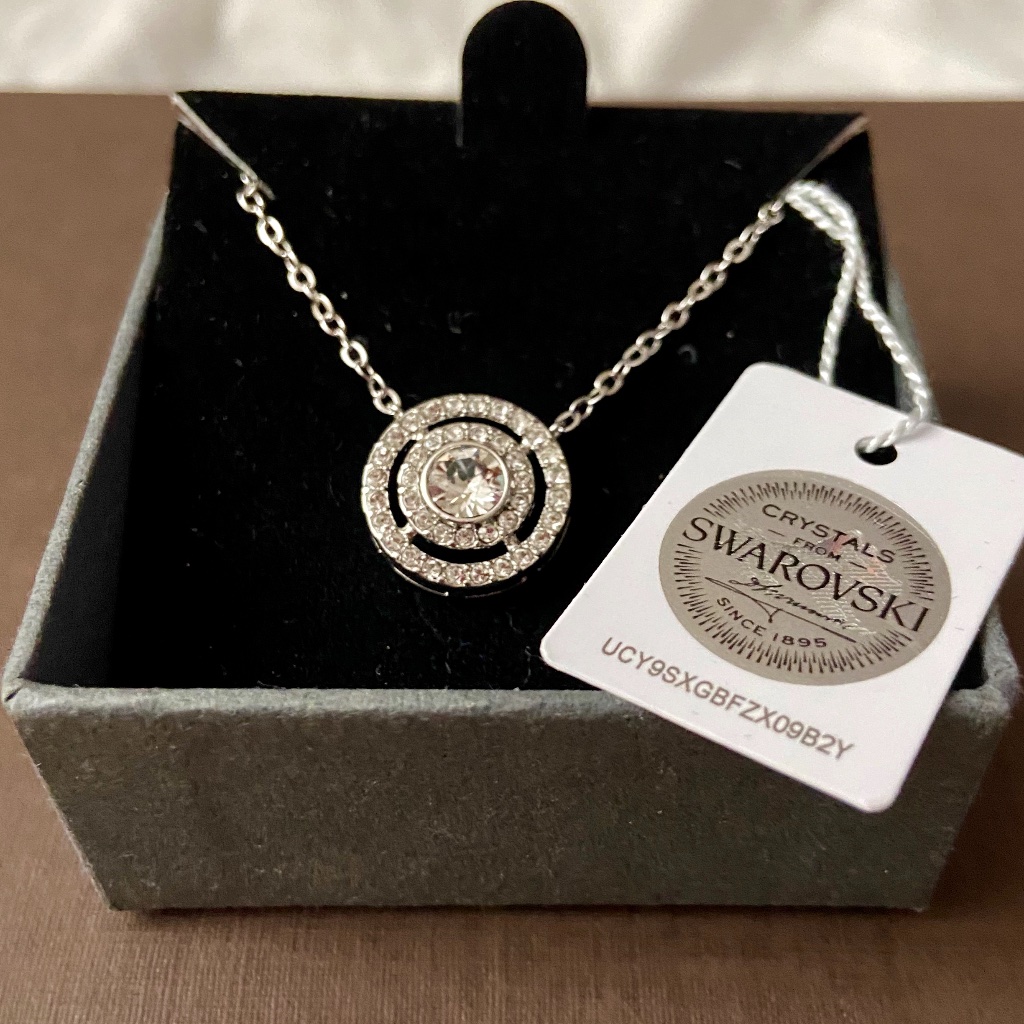 Vintage Halo Pendant